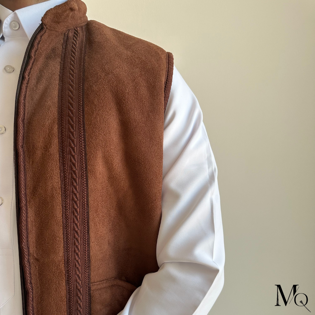 Manteau Al Qudra « sans manches » (Farwa d’Hiver Émirati 🇦🇪❄️)