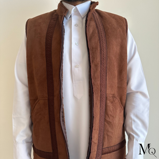 Manteau Al Qudra « sans manches » (Farwa d’Hiver Émirati 🇦🇪❄️)