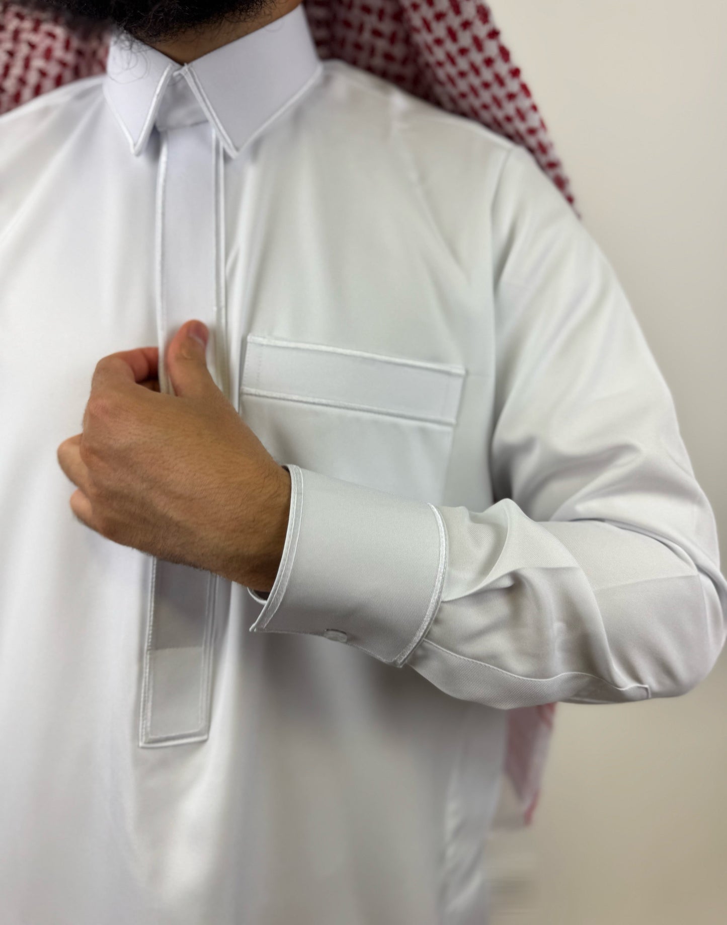 Qamis Saudi Noble 🇸🇦