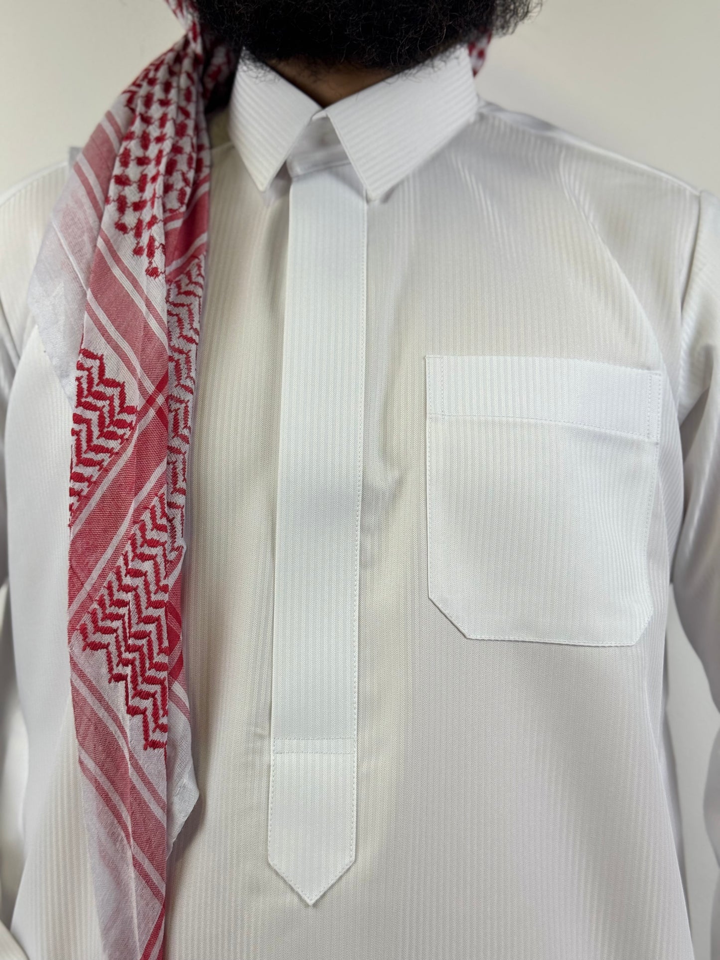 Qamis Signature