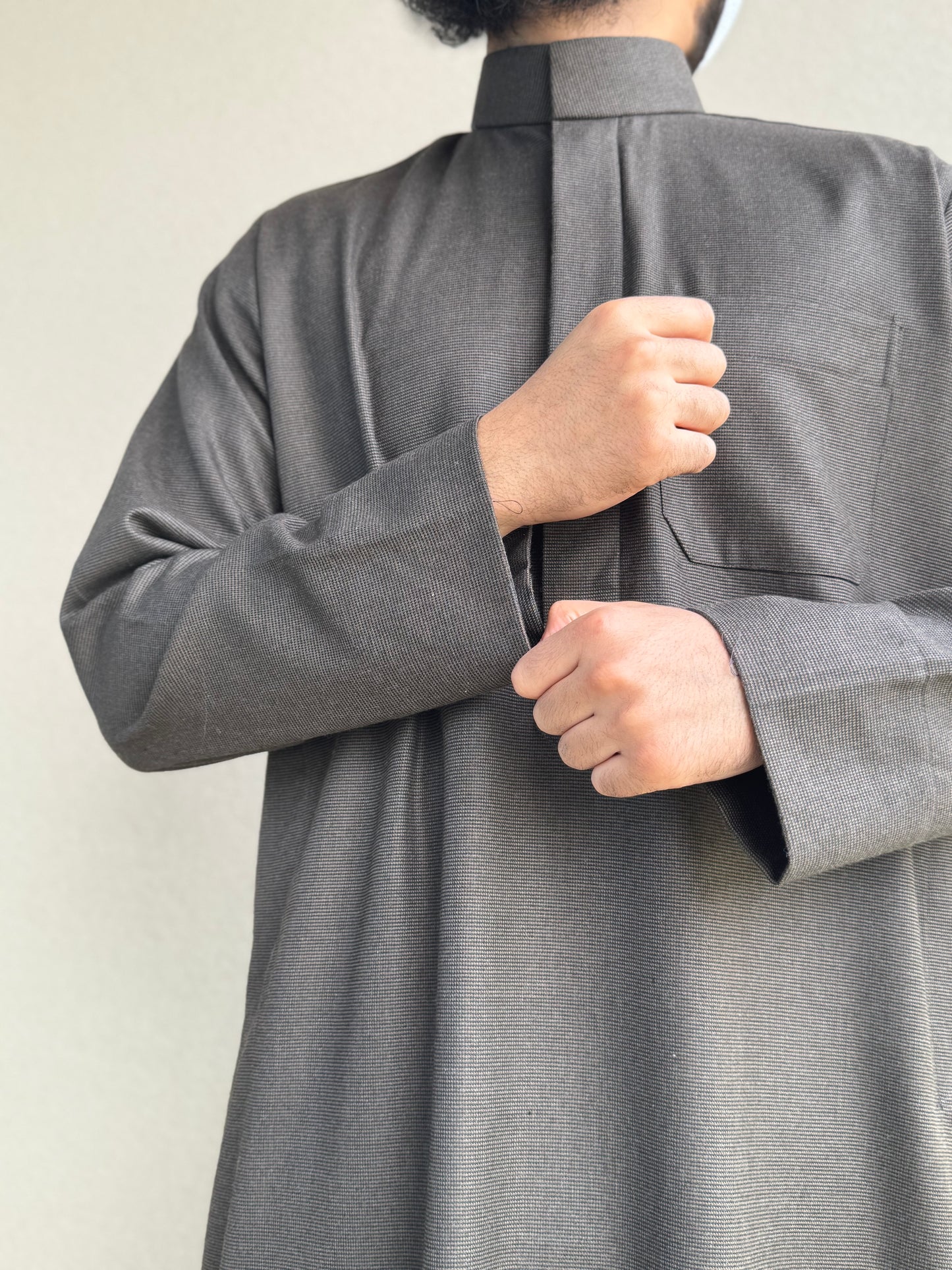 Qamis Koweiti Cashemiri