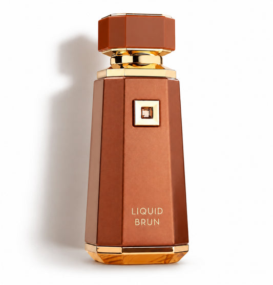 Liquid Brun – French Avenue – flacon sur fond blanc avec ombre douce