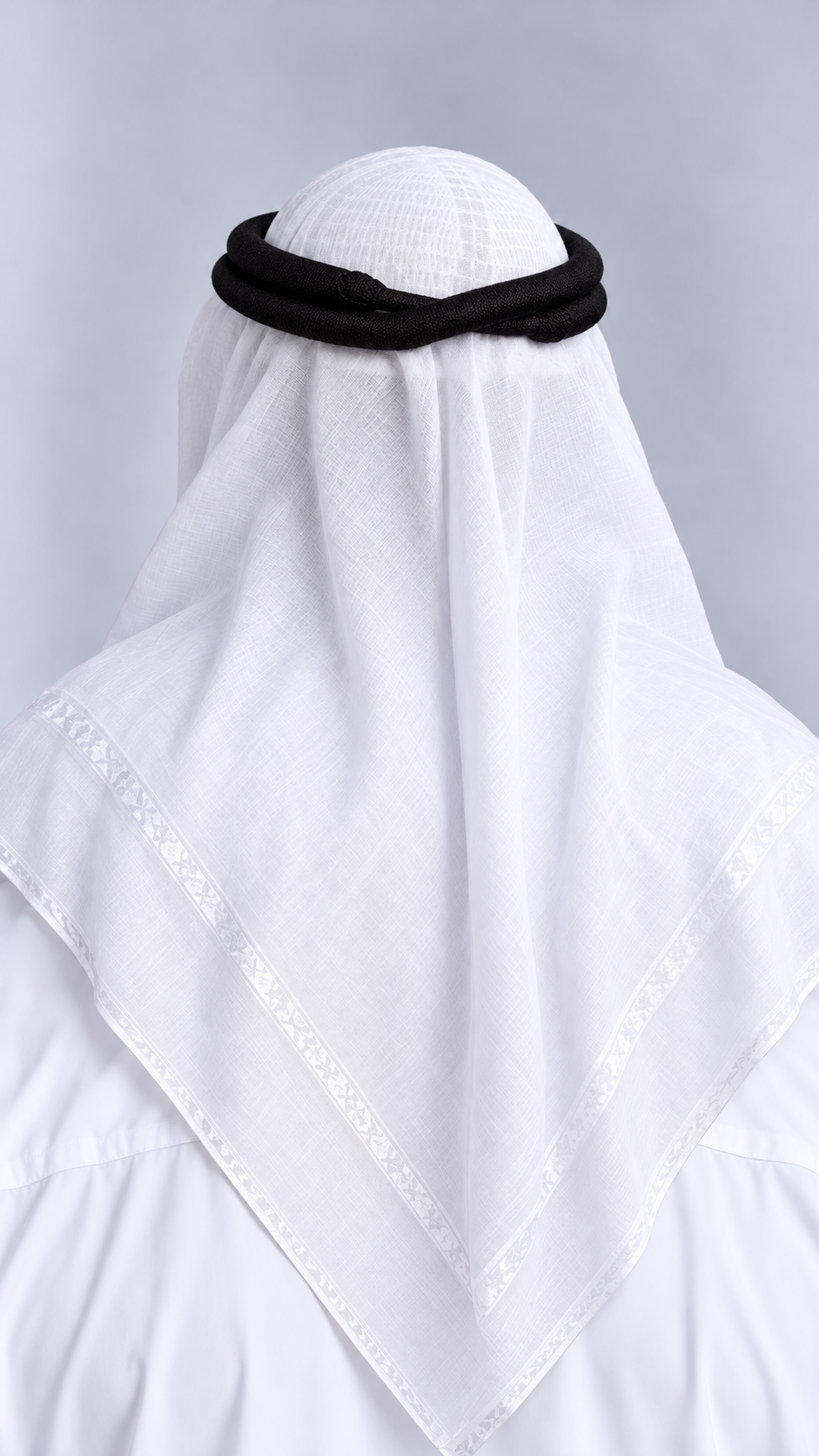 ghutra emirati blanc — Drapée de dos