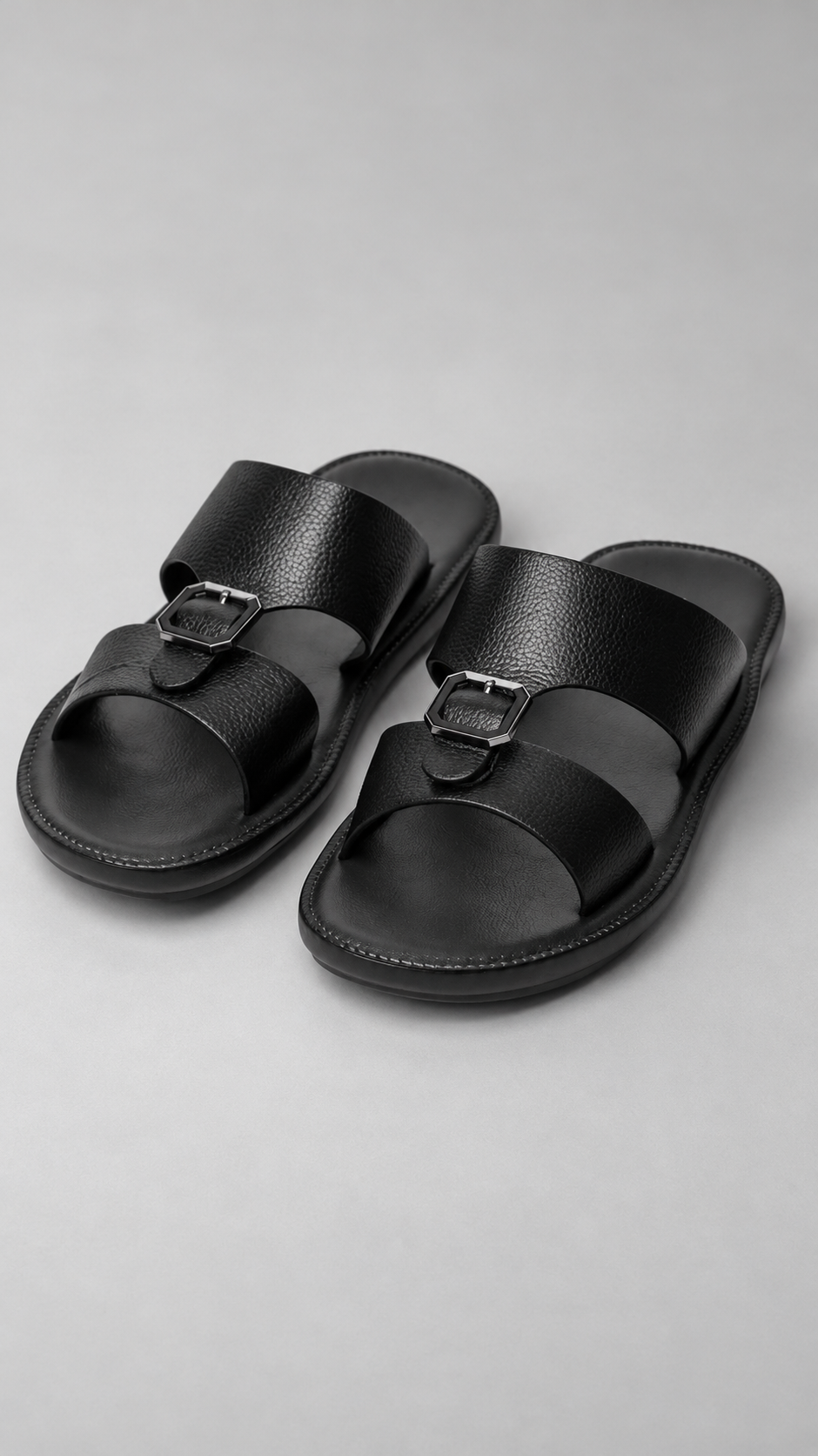 sandales emiraties noir — Paire noire