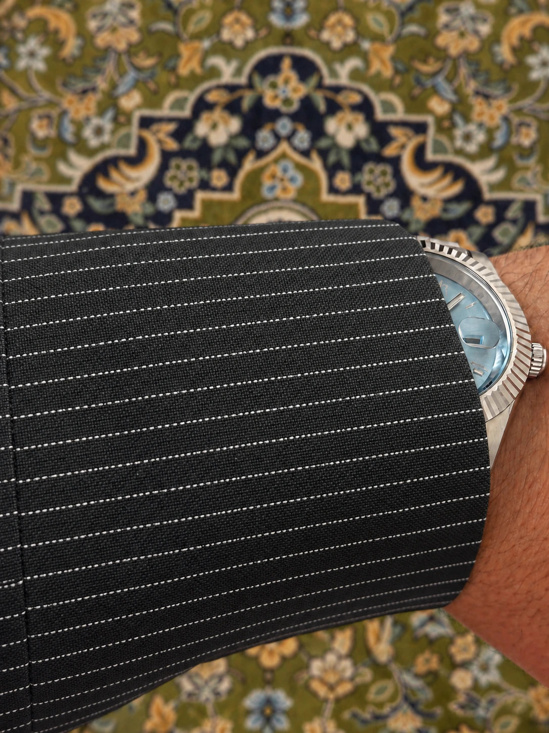 prestige rayures noir poignet tapisserie